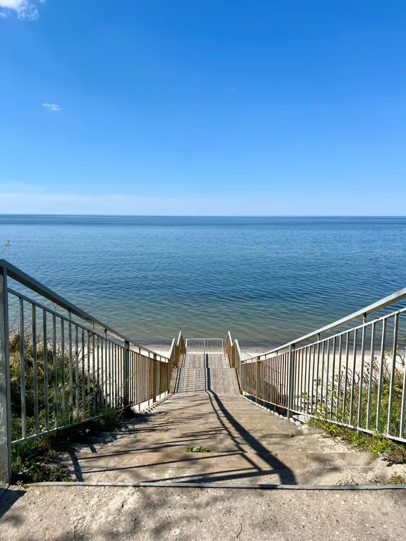 Уютная квартира на берегу моря, рядом Сосновый Бор, казино, Резиденция