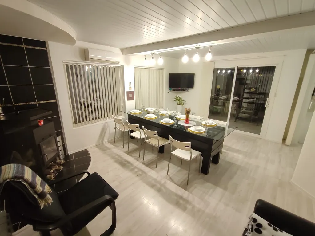 Вилла с гриль-верандой, сауной, купелью и джакузи