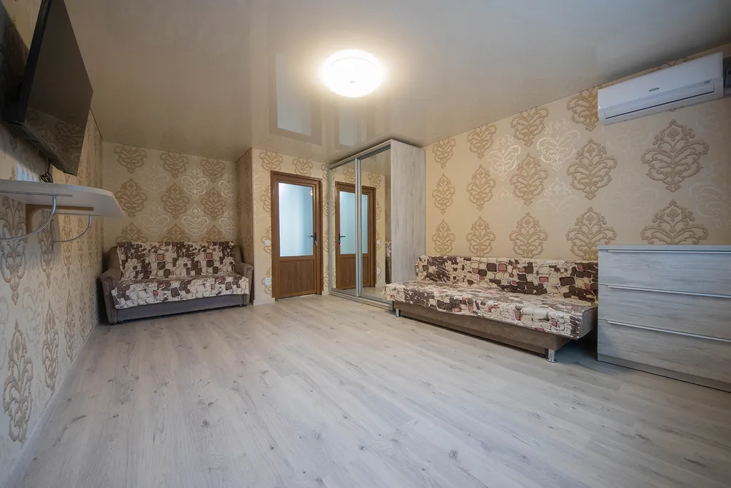 Квартира Просторная квартира для летнего отдыха в Феодосии — Феодосия