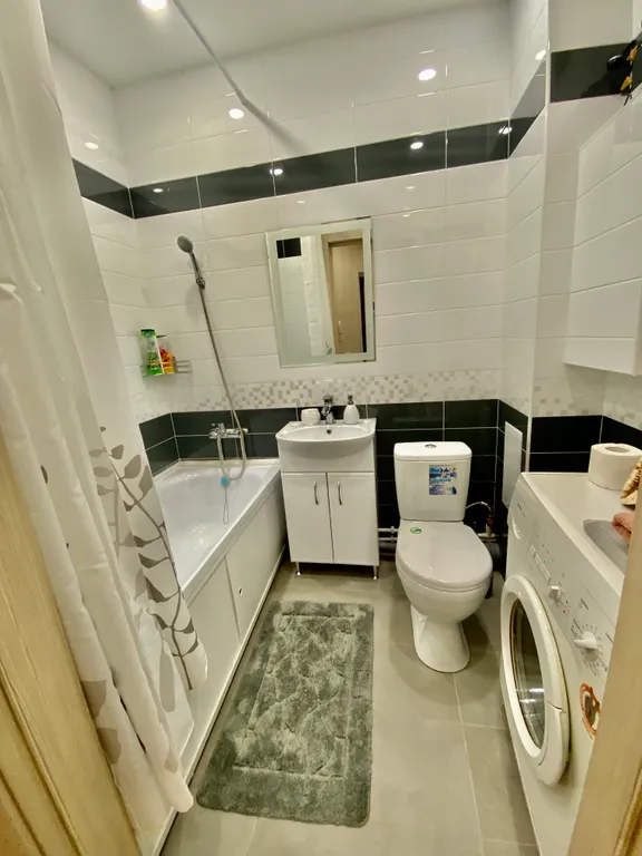 Квартира Уютная Студия у ТРЦ Кристалл — Тюмень