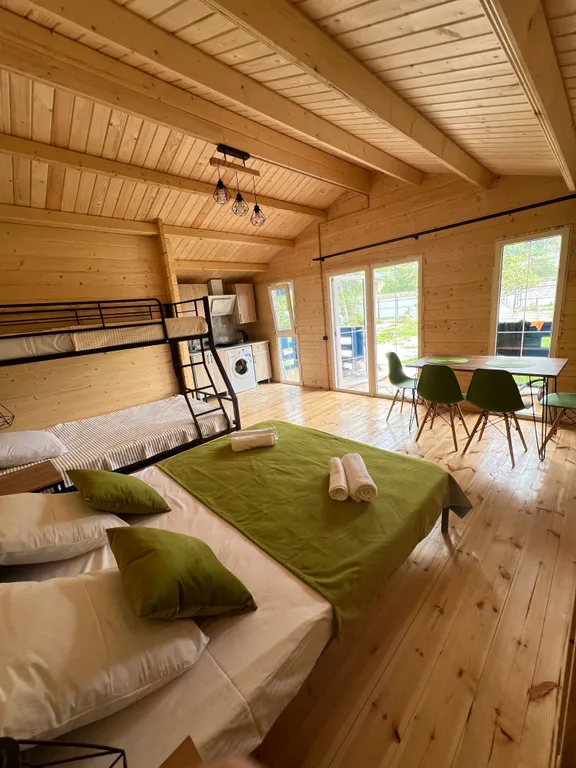 Коттедж 1-комнатный Дом — Гагра