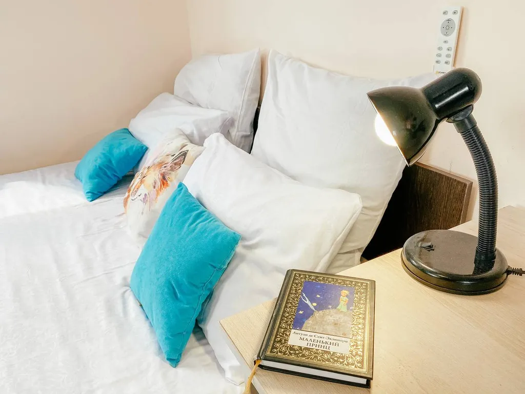 Квартира Квартира в стиле Антуан де Сент-Экзюпери, сказка Маленький принц — Севастополь