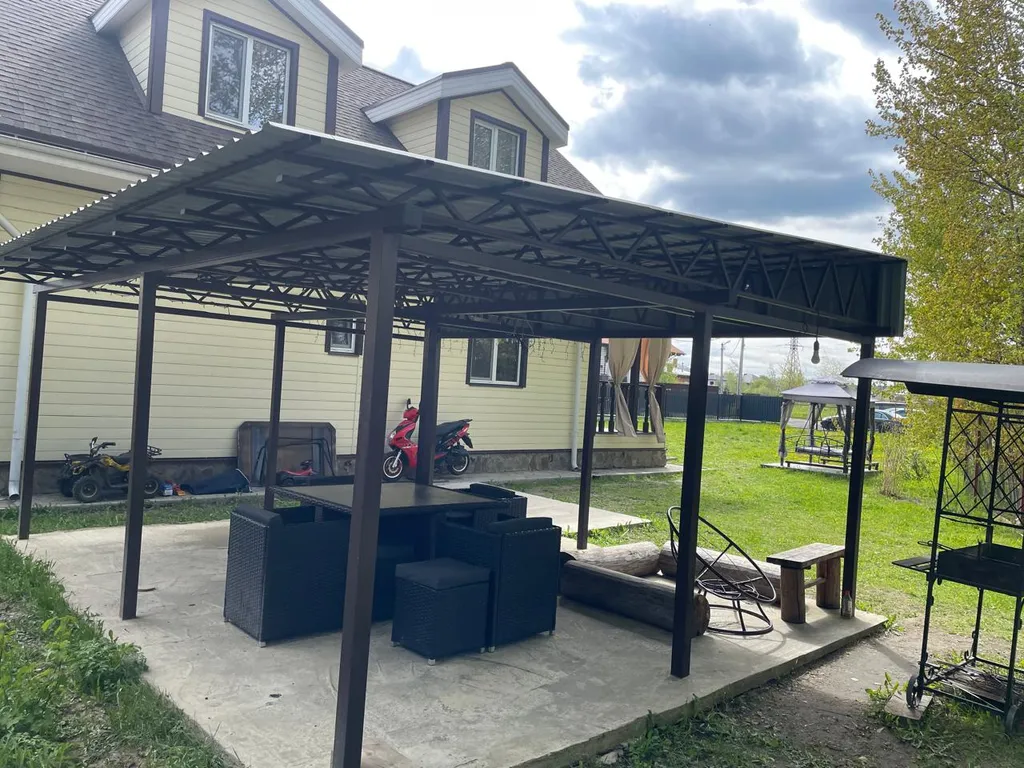 Дом у озера