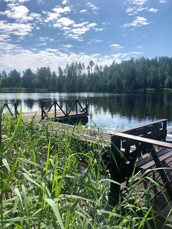 Бунгало у озера