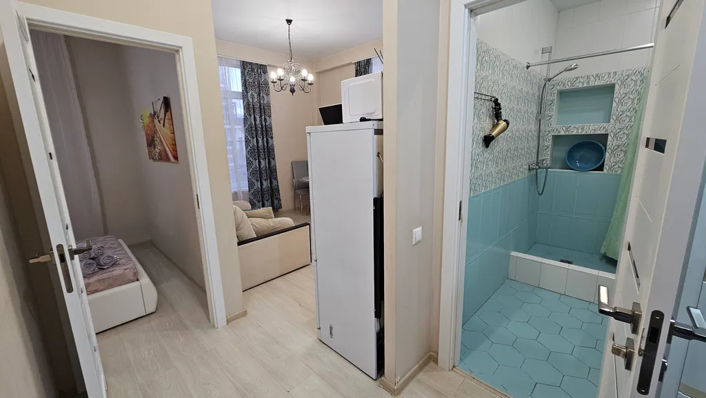 Квартира Просторная квартира на Фигурной от HomeHotelSochi — Сириус