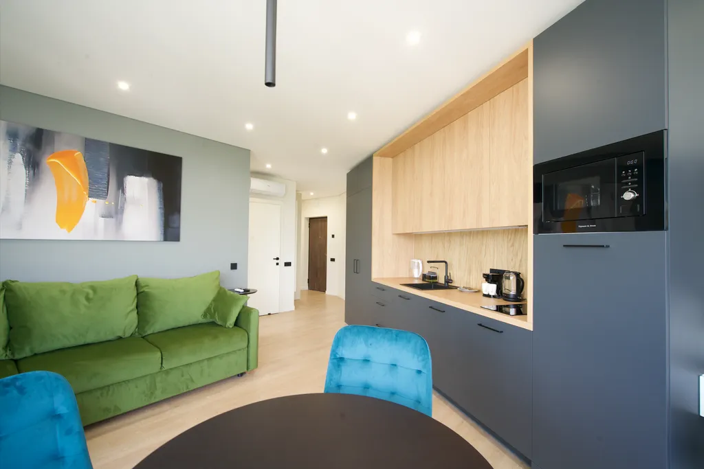 Квартира Апартамент с отдельной спальней ls-diamond green с 13 этажа — аренда посуточно в Алушта