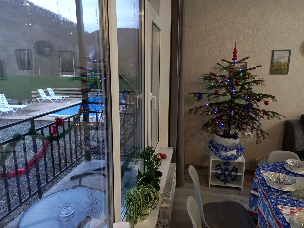 Дом в горах Адыгеи с бассейном