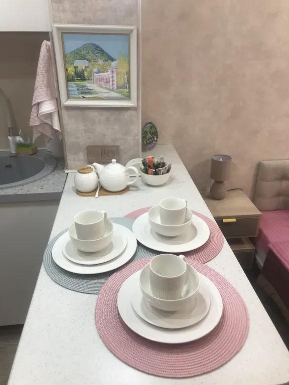 Чистая, уютная, свежая студия в центре курортной зоны