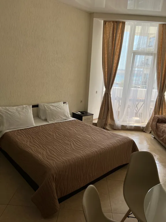 Квартира-студия на берегу моря