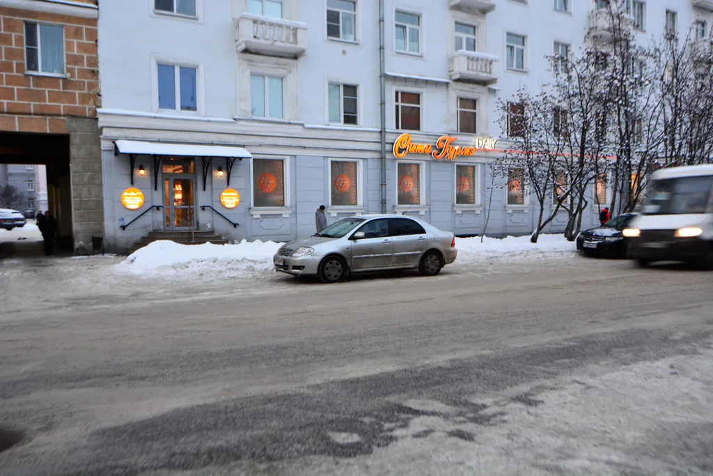 Однокомнатная квартира возле центральной библиотеки, ресторана Кружка