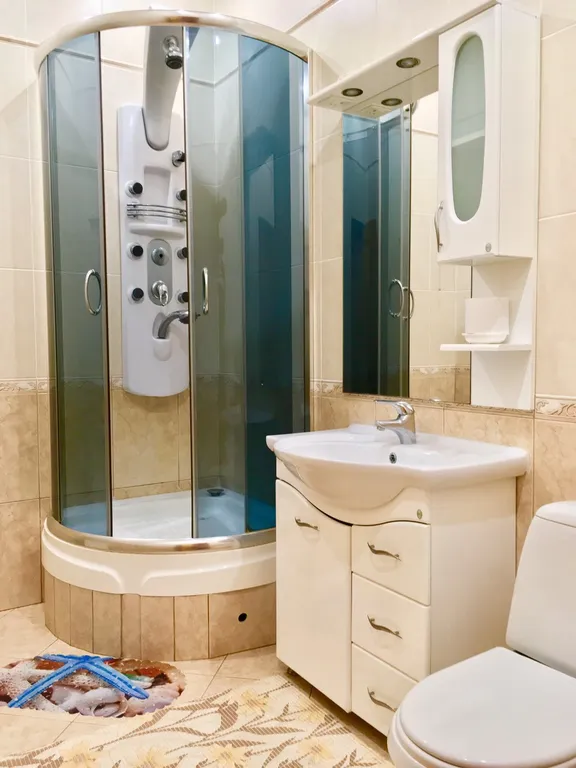 Уютный дом с беседкой