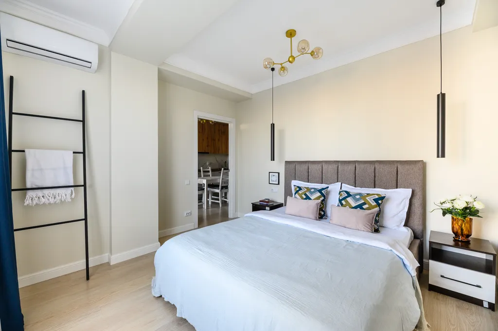 Стильная евродвушка с новым ремонтом рядом с Mega и Ботаническим садом