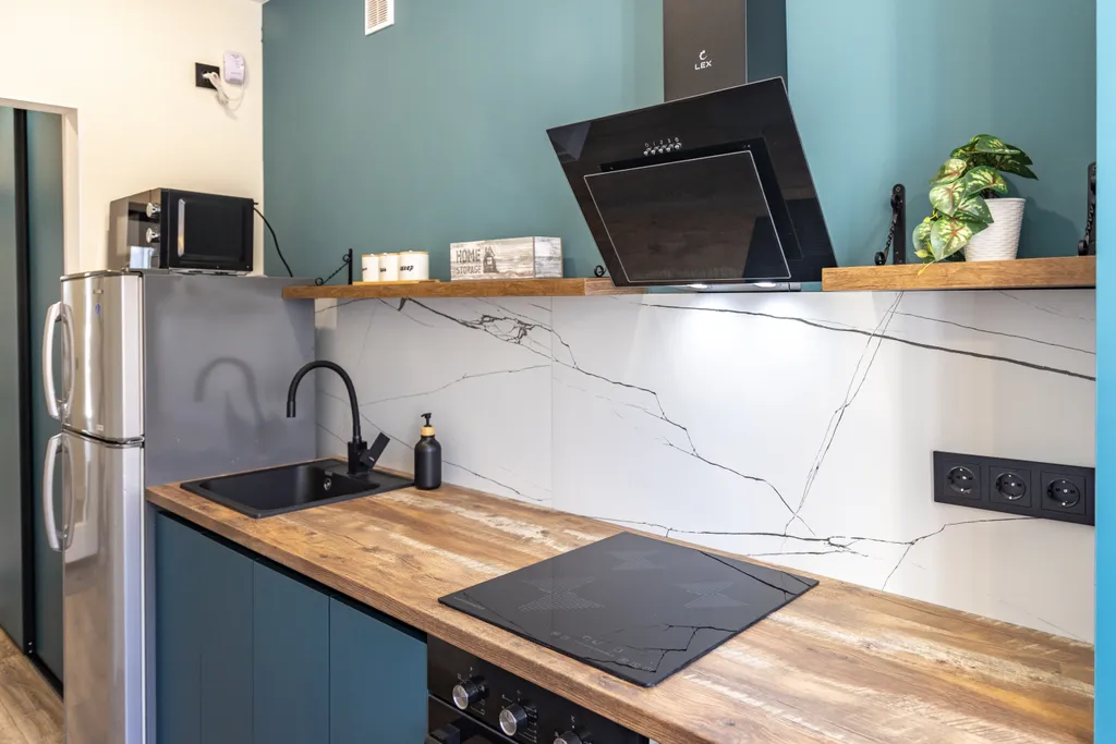 Стильная 1-к квартира | 15 мин до моря | Самозаселение 24/7