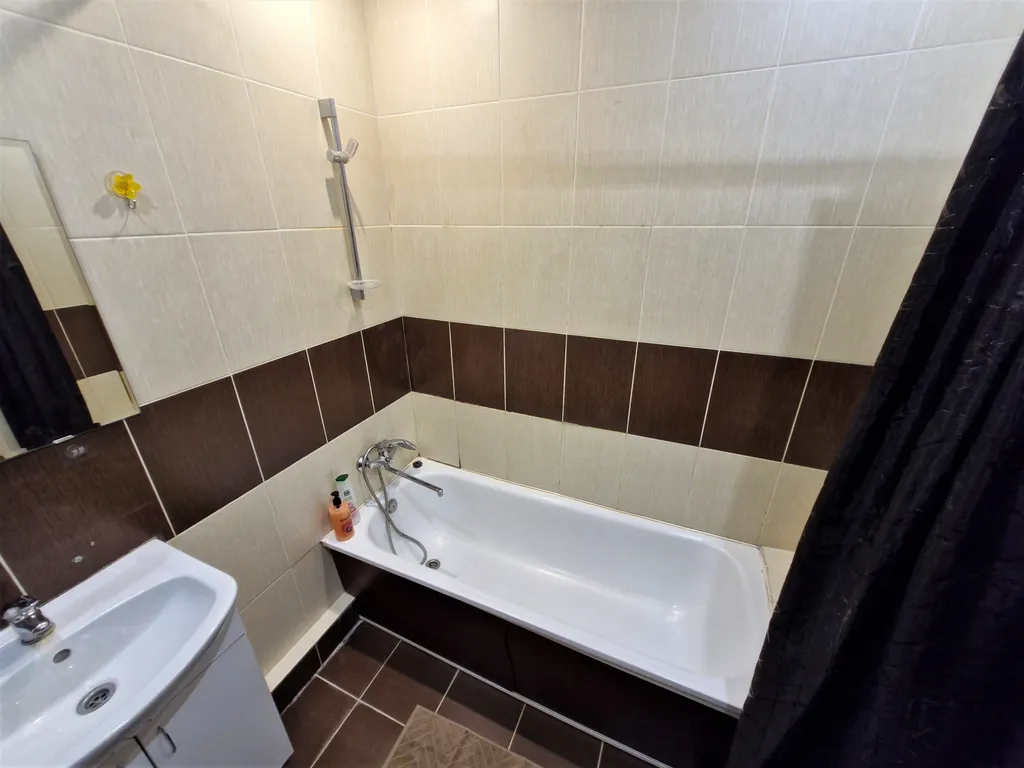 Хорошая квартира на Институтской