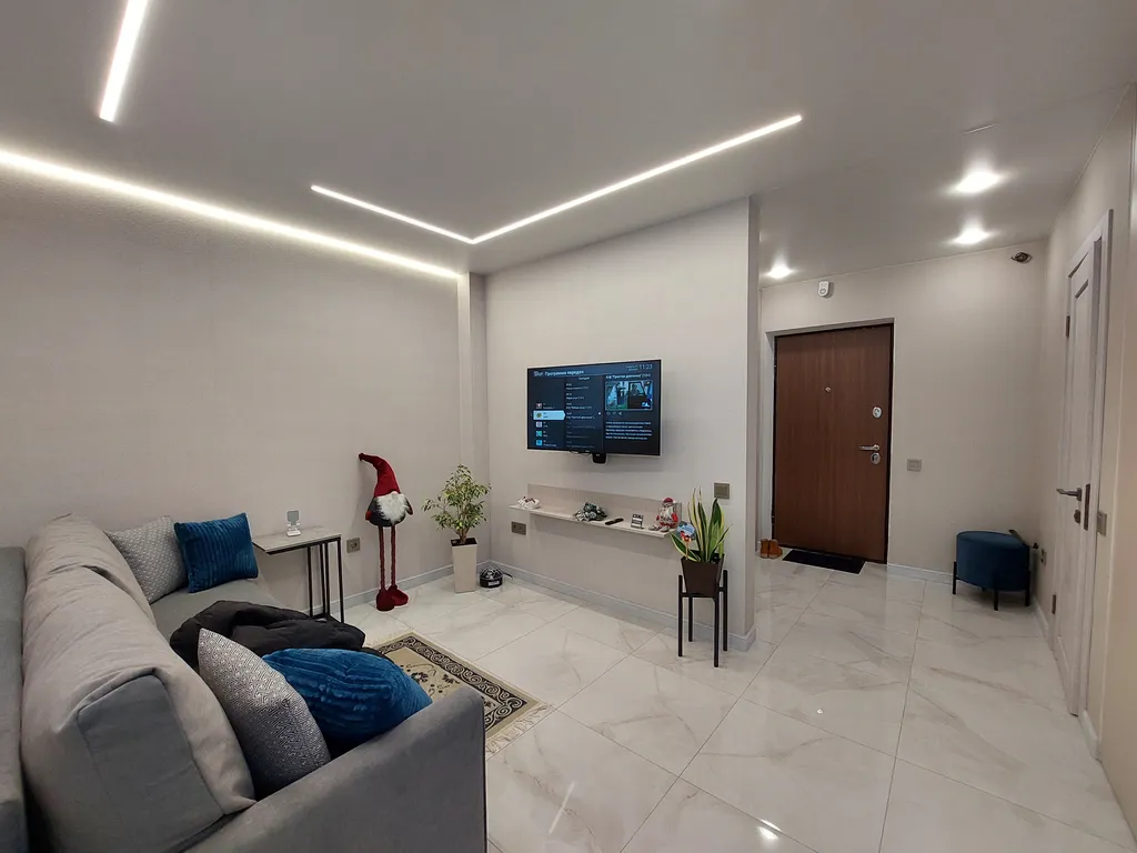 Апартаменты с отдельной спальней в новом доме, центр