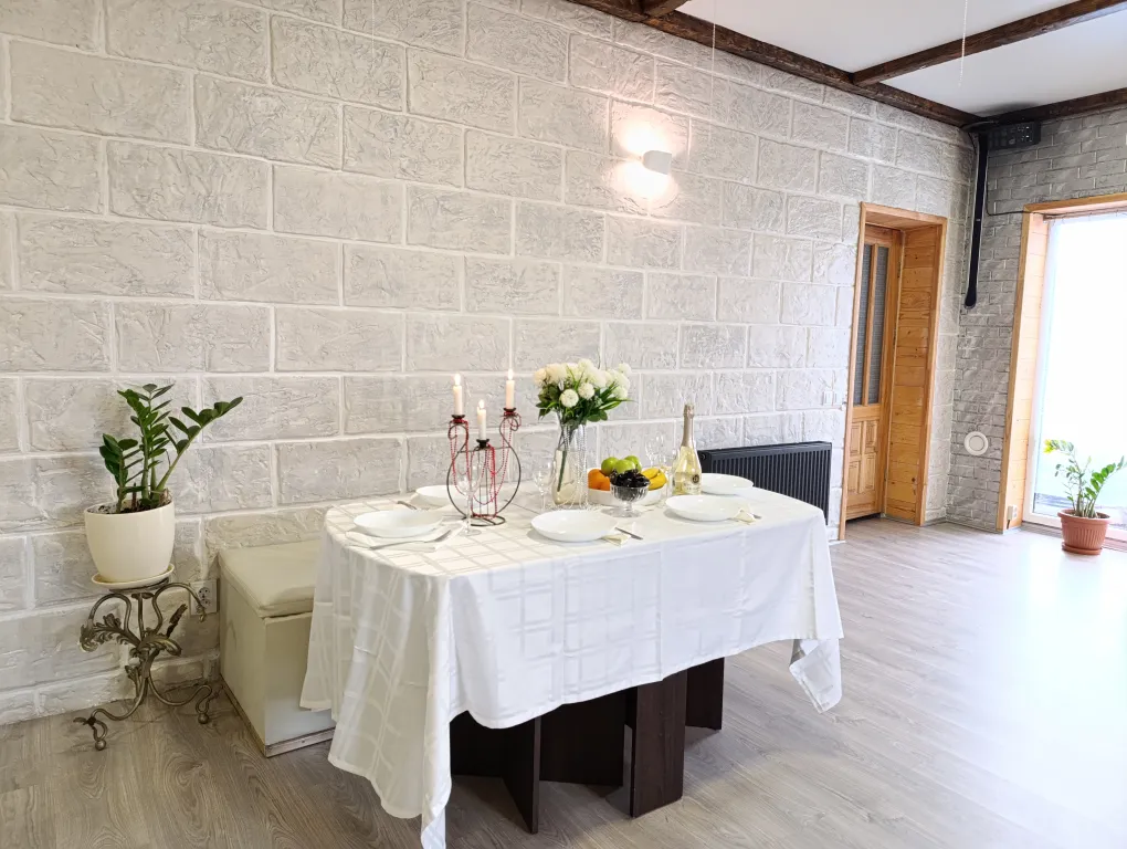 Уютный дом с баней рядом с заливом, карьером, голубыми озерами и сосновым лесом