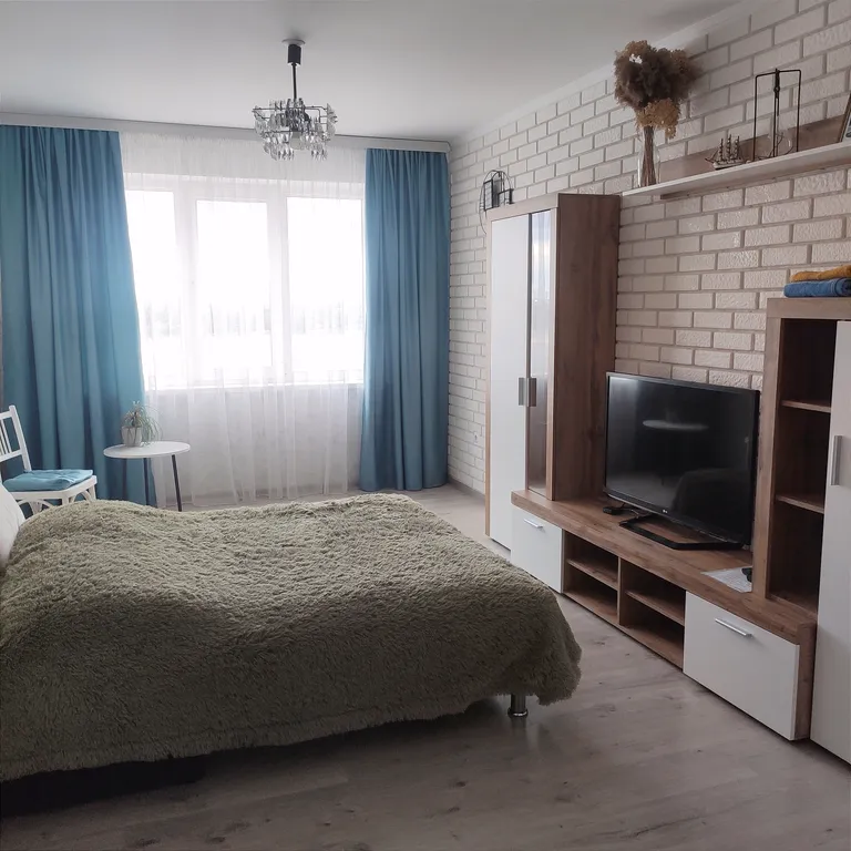 Светлая 3-комнатная квартира на гребном канале