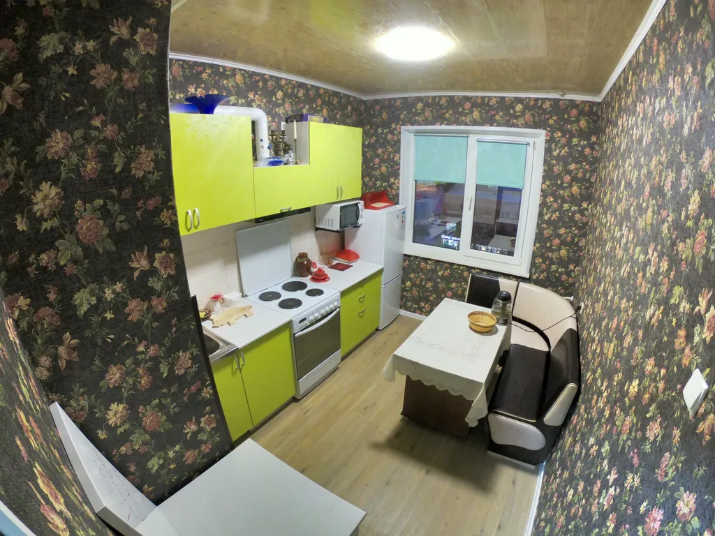 Квартира 2-комнатная Квартира — Кировск