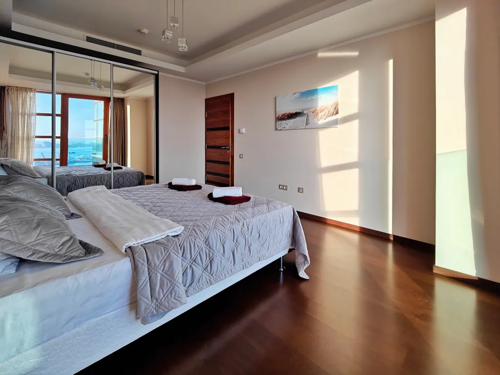 Видовая квартира в Золотой Бухте