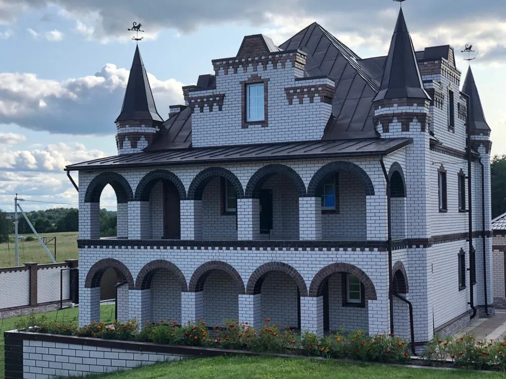 Дом на реке Волга