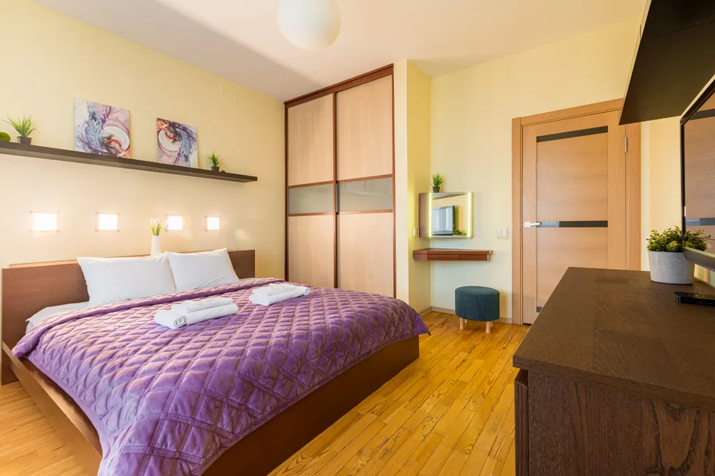 Просторная квартира с 3 кондиционерами у Волги