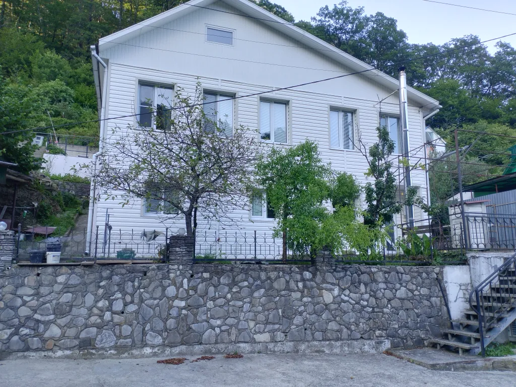 Коттедж Уютный дом с видом на горы — аренда посуточно в Агой