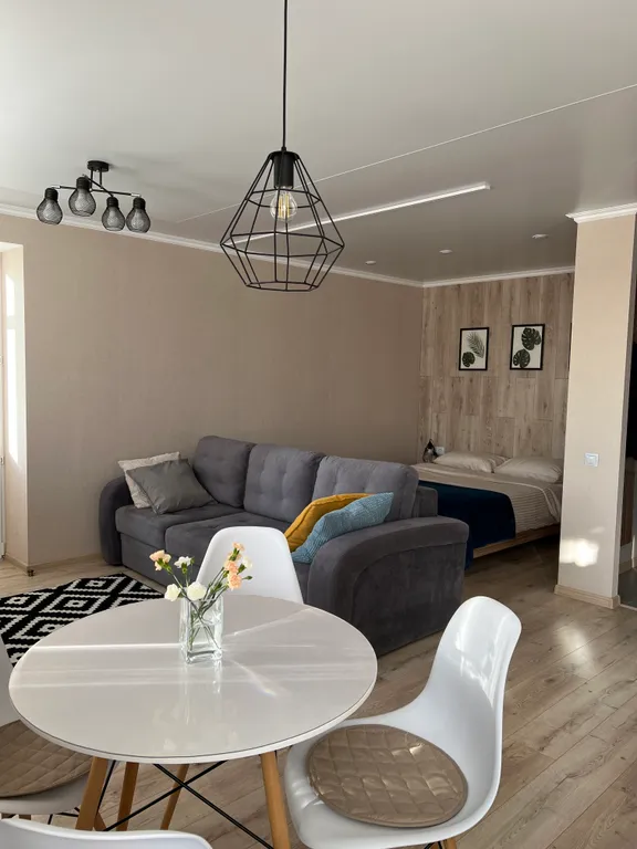 Современная квартира-студия в центре города рядом с ТЦ Восход