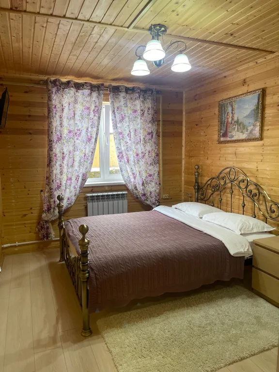 Коттедж Уютный двухкомнатный домик в Домбае, в гостинице «МЕЧТА» — аренда посуточно в Домбай