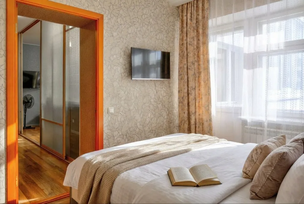 Просторные евродвухкомнатные апартаменты у Кафедрального собора