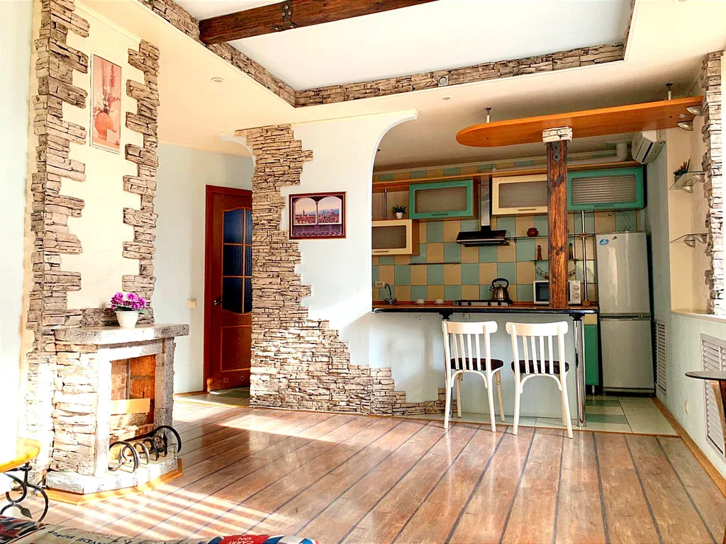 Двухкомнатная квартира с кондиционером в центре города — аренда посуточно в Кострома