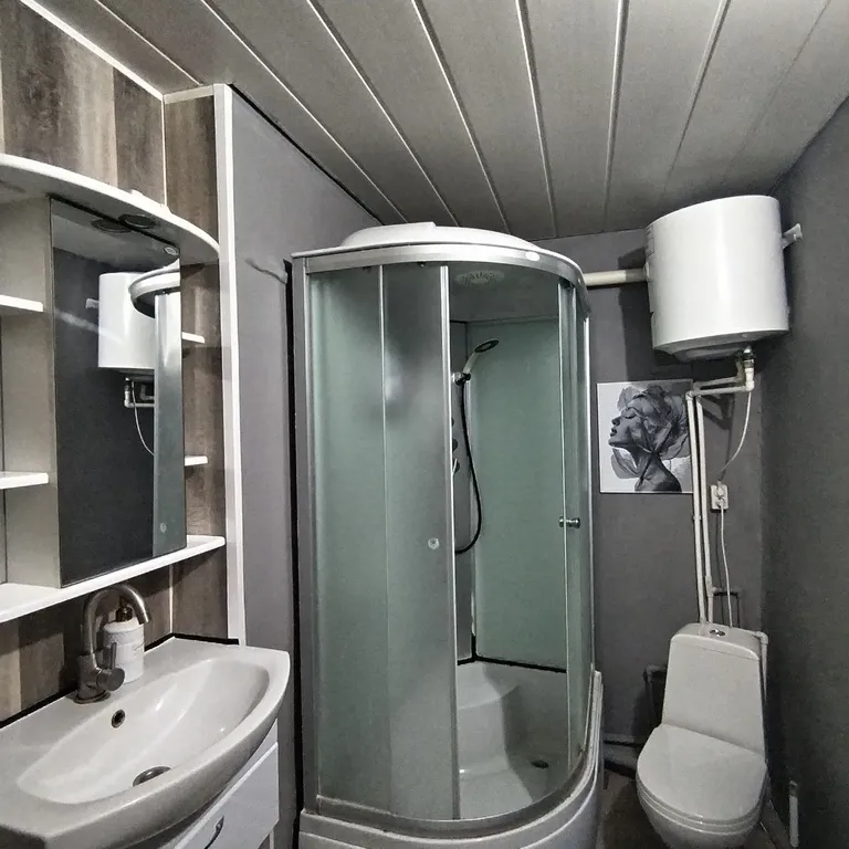 Уютный дом в станице Должанской без хозяев