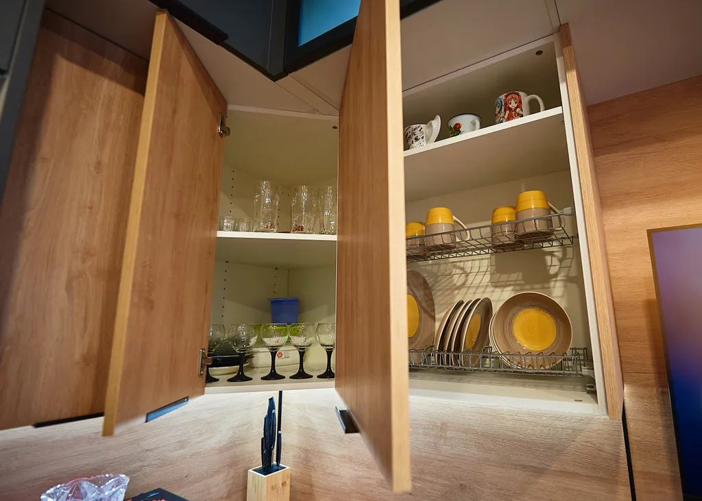 Capybara's style: центр, парящая кровать, тв-алиса, качель