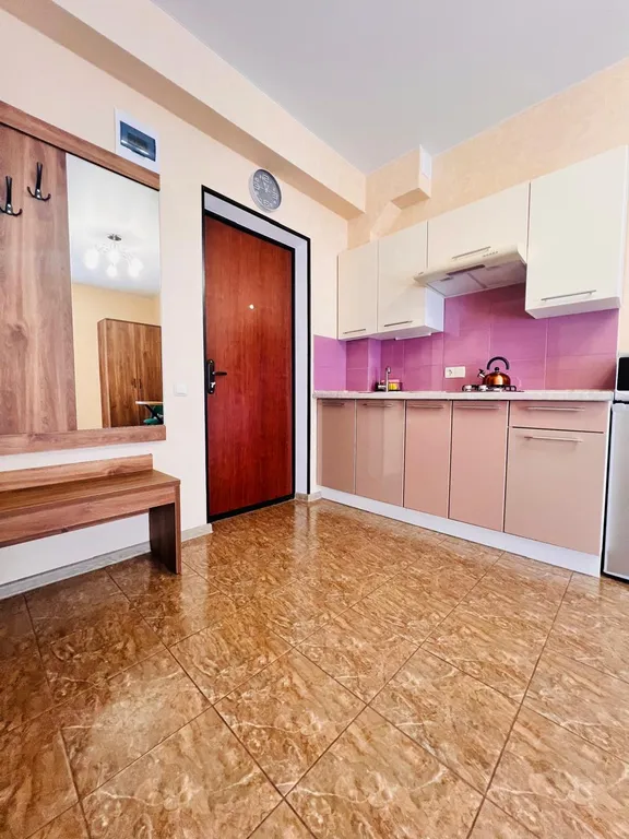 Квартира-студия 25 м2, 1/3 эт