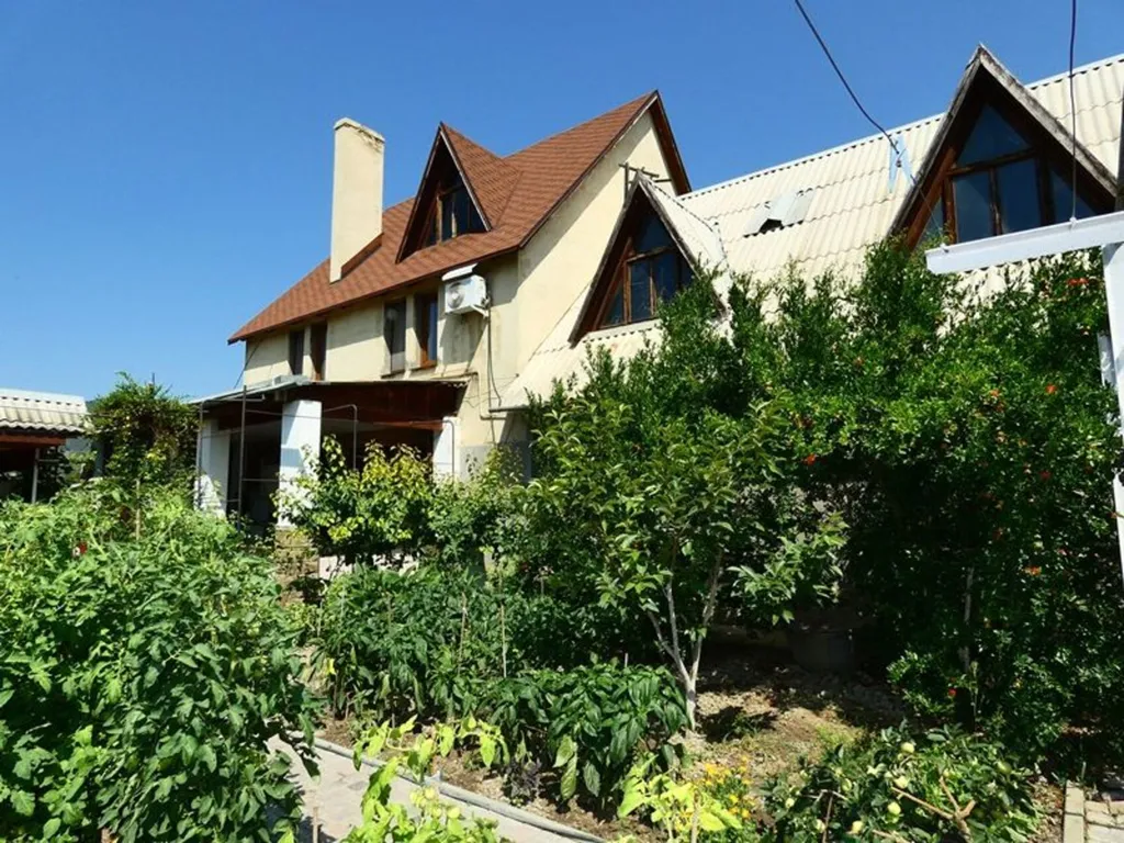 Коттедж 4-комнатный Дом — аренда посуточно в Судак