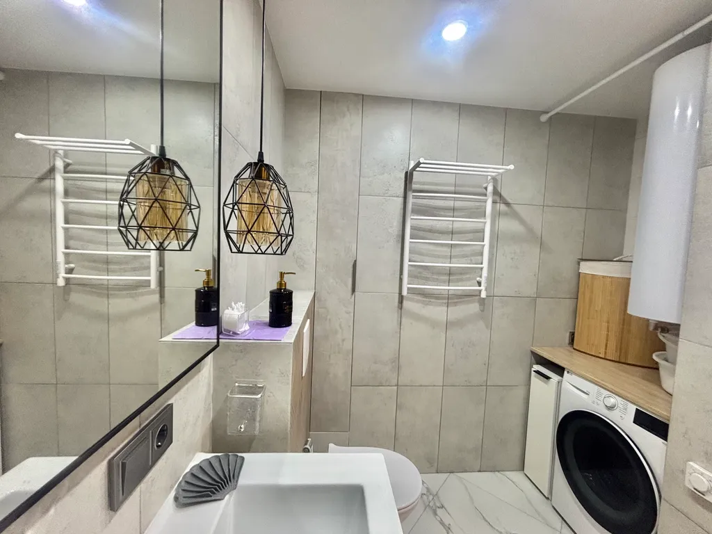 Евродвушка у озера новострой рядом с центром города МЖК Ледовая арена