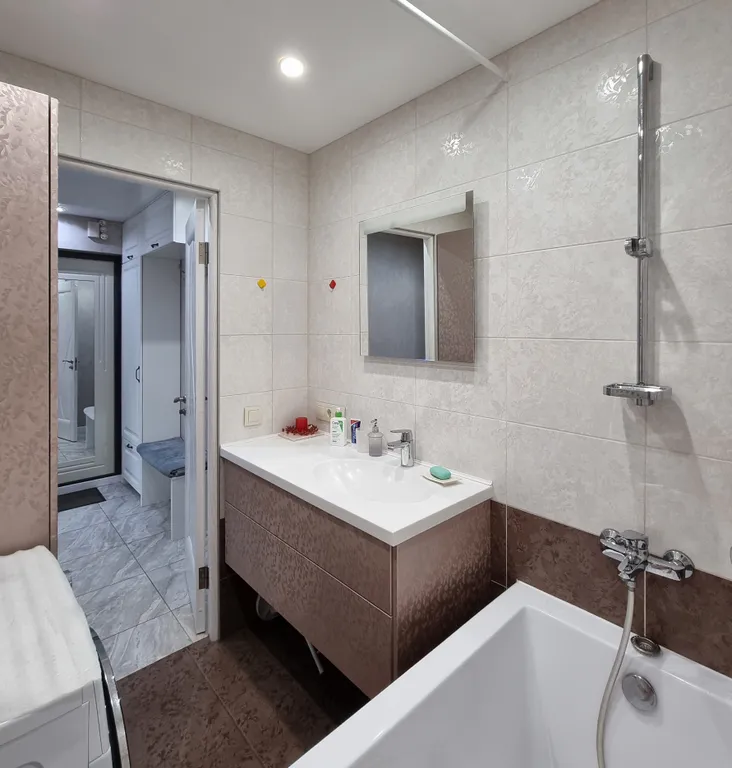 Семейная квартира рядом с метро