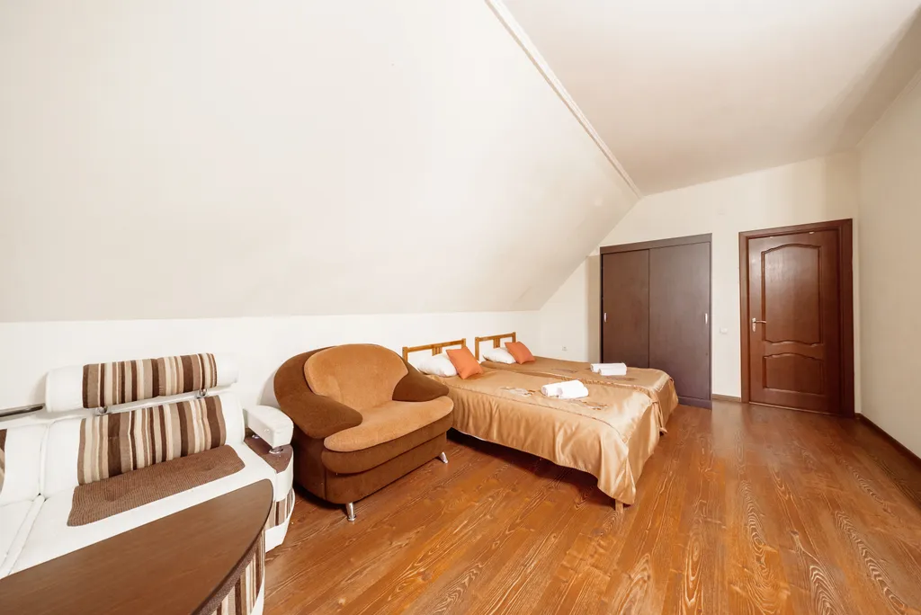 4-комнатный Дом