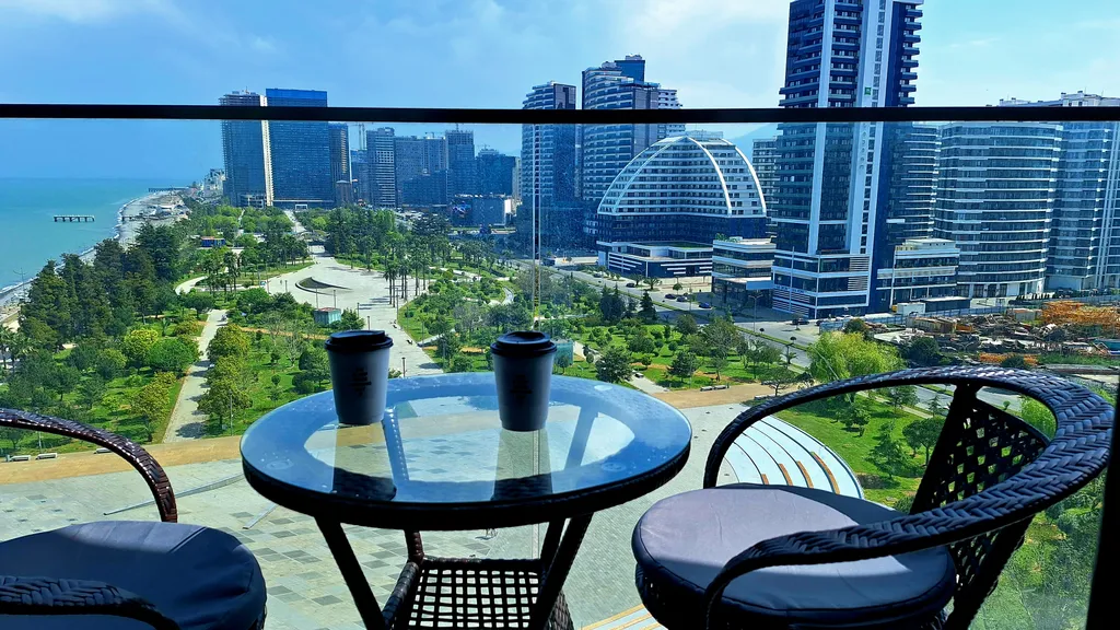 Квартира Квартира Апартамент Batumi view, первая линия, с видом на море — Батуми