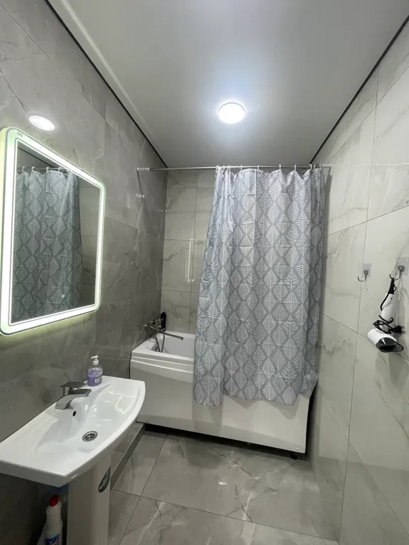 Квартира 2-комнатная Квартира — Махачкала