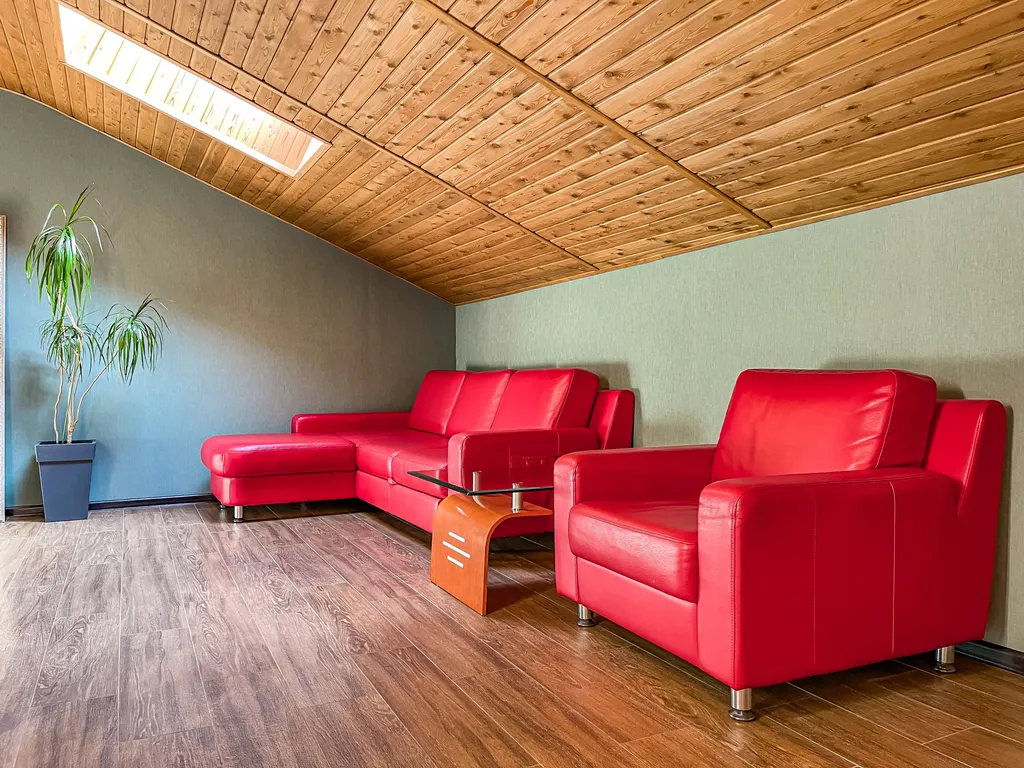 Мансарда с террасой в парке на Театральной площади