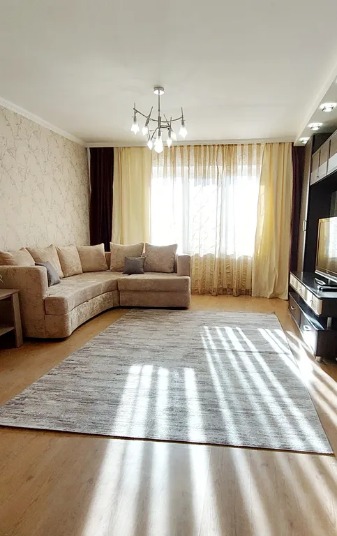 Трёхкомнатная квартира