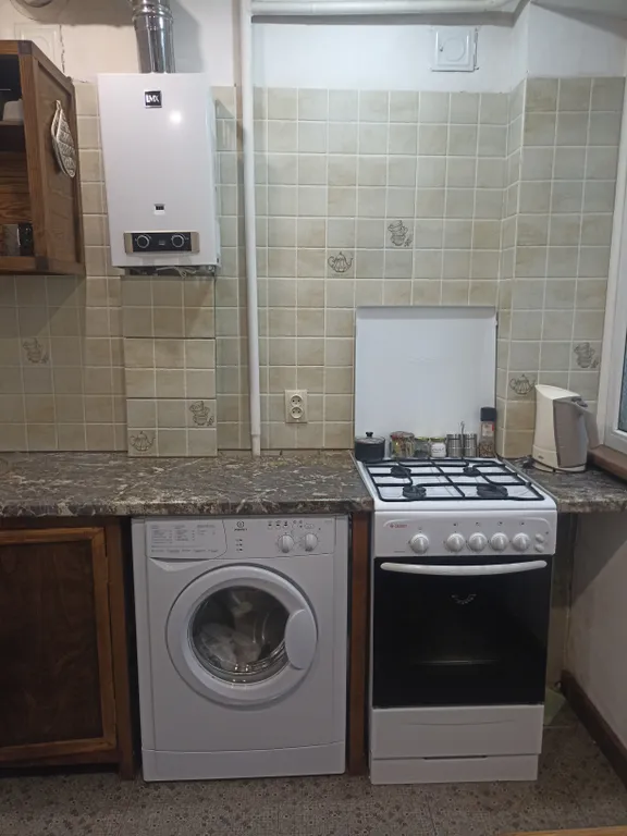 Уютная ДВУШКА рядом с ИСТОЧНИКОМ МИНЕРАЛЬНОЙ ВОДЫ и АЛЛЕЕЙ ЛЮБВИ