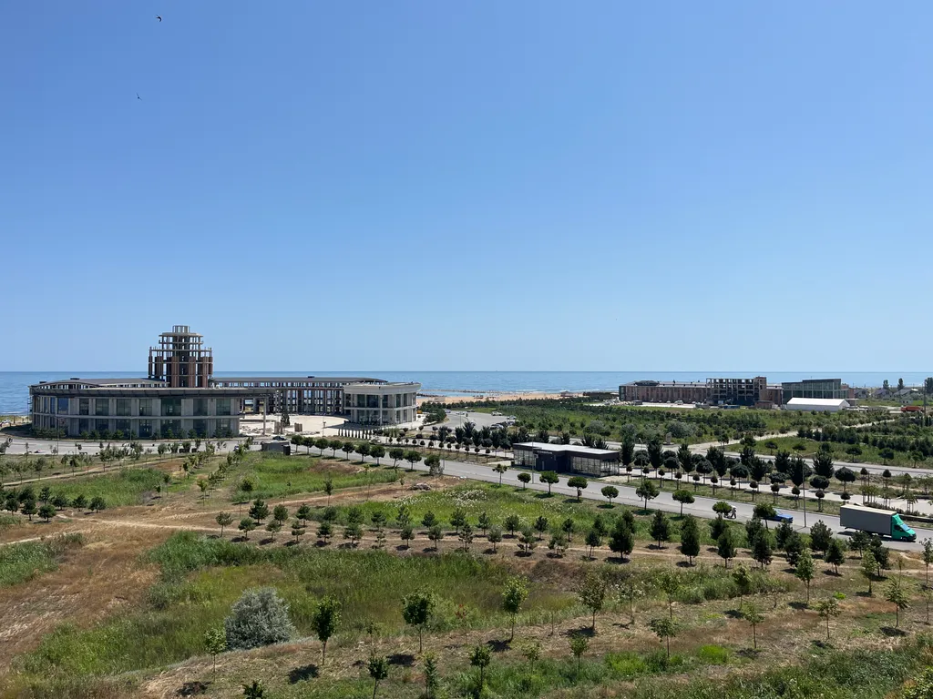 Квартира с шикарным видом на море и аллею