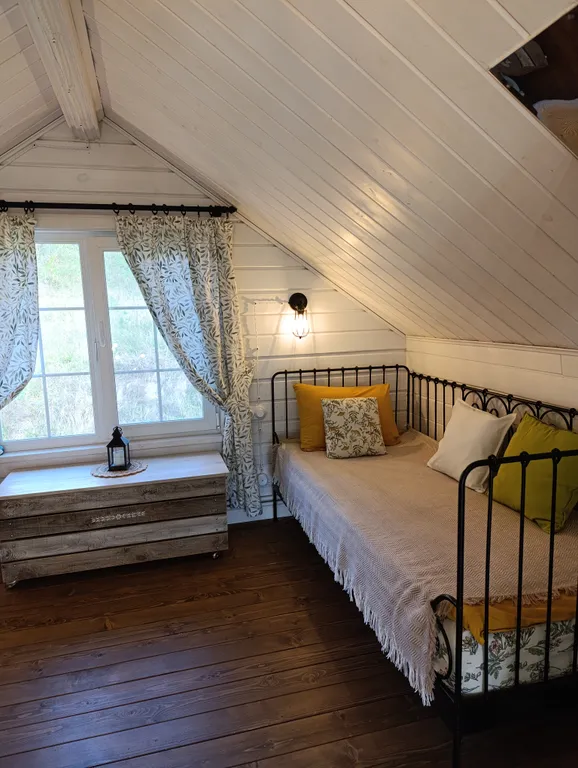 Дом с сауной на берегу реки