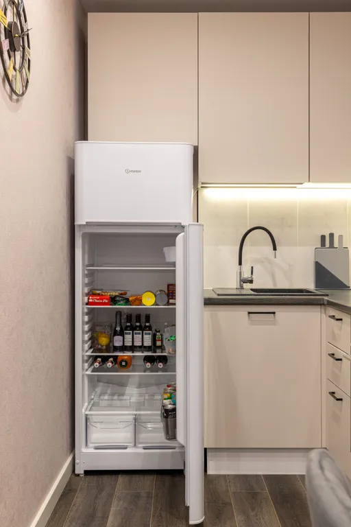Новая дизайнерская студия на 3 окна Feel At Home у Невского проспекта