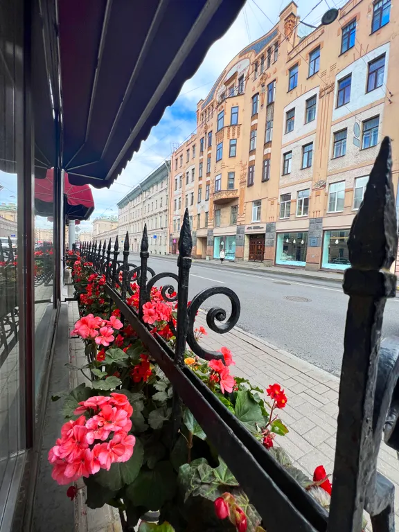 Квартира Квартира с петербургской атмосферой рядом с Исаакиевской площадью — Санкт-Петербург
