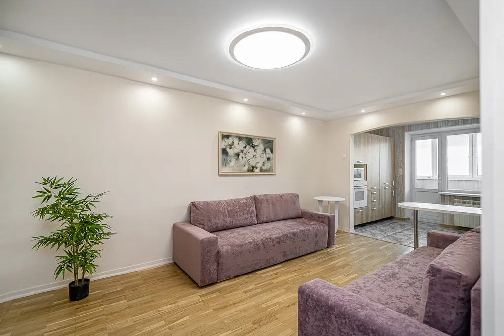 Апартаменты Ladgorna четырехкомнатные возле ТЦ Галерея