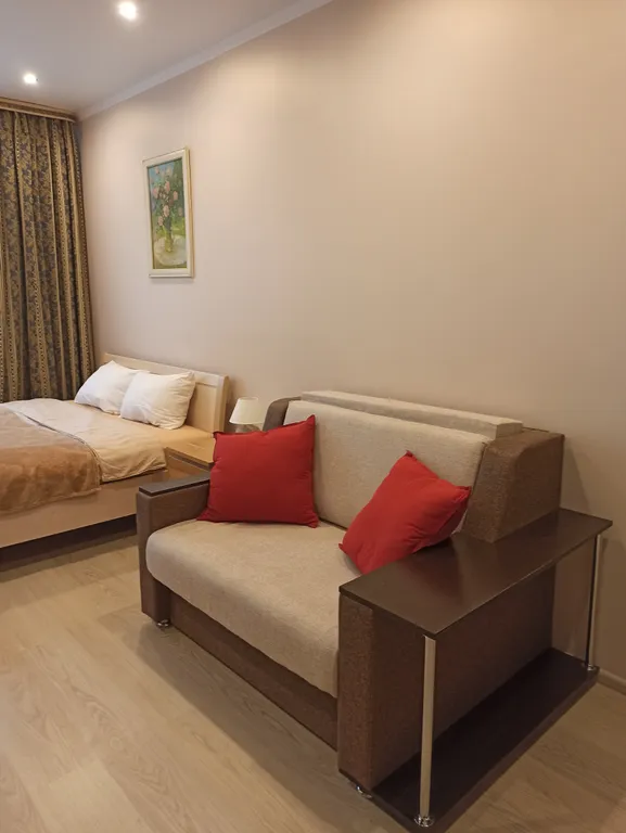 Уютная евродвушка с закрытой стоянкой