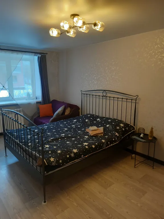 Уютная квартира рядом с кинотеатром — аренда посуточно в Верхняя Пышма