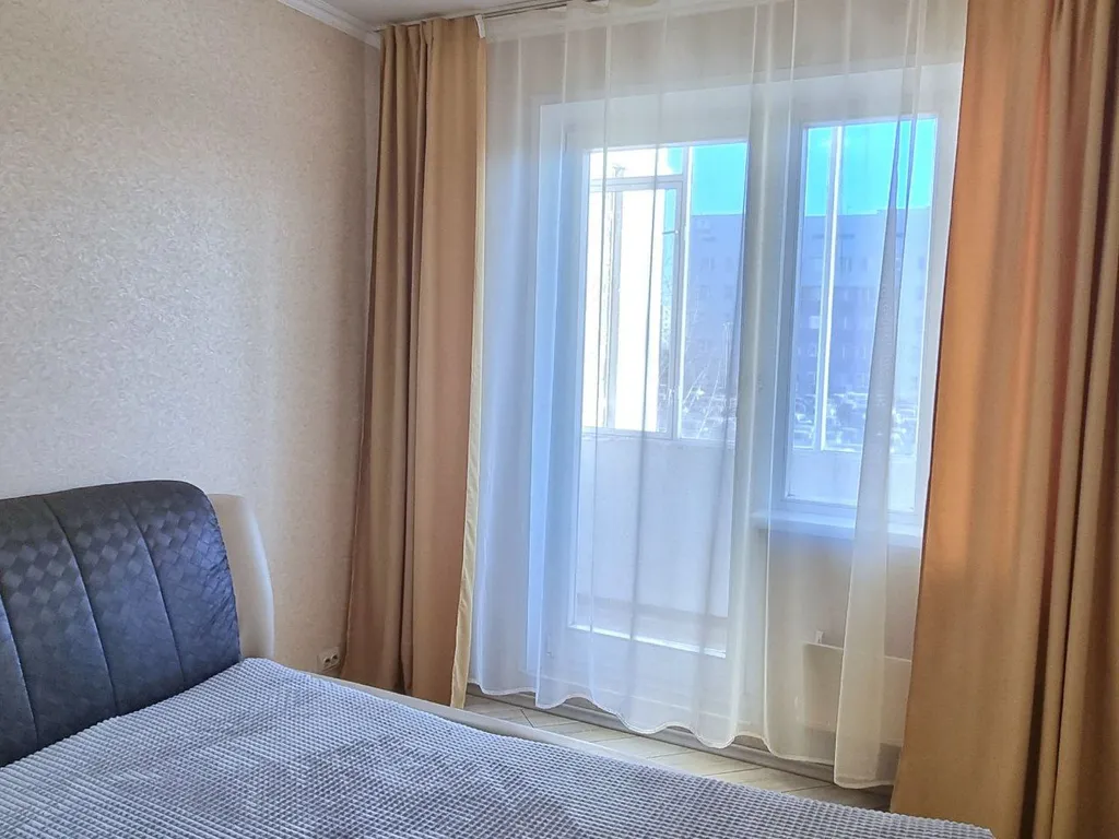 Евро трехкомнатная квартира возле Онкологического диспансера